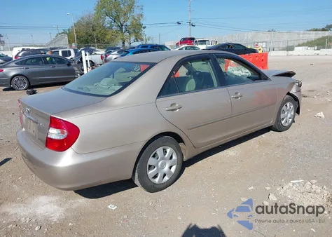 2004 Toyota Camry Le/Xle/Se z USA, uszkodzony, nr VIN 4T1BE32KX4U848939